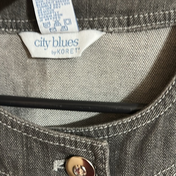City Blues by Koret Denim Embroidered Jacket - Picture 4 of 5